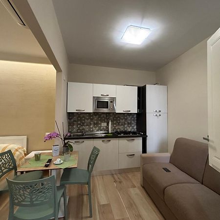 Apartamento Residenza Ferdinando - 40M Dal Mare Pizzo  Exterior foto