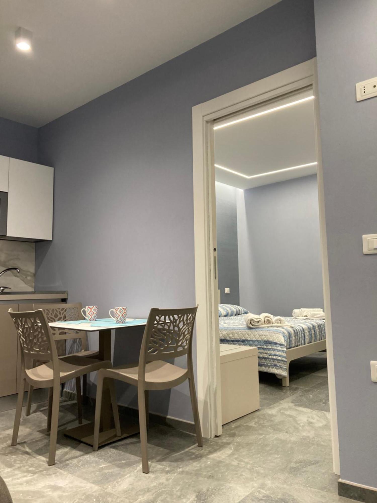 Apartamento Residenza Ferdinando - 40M Dal Mare Pizzo  Exterior foto