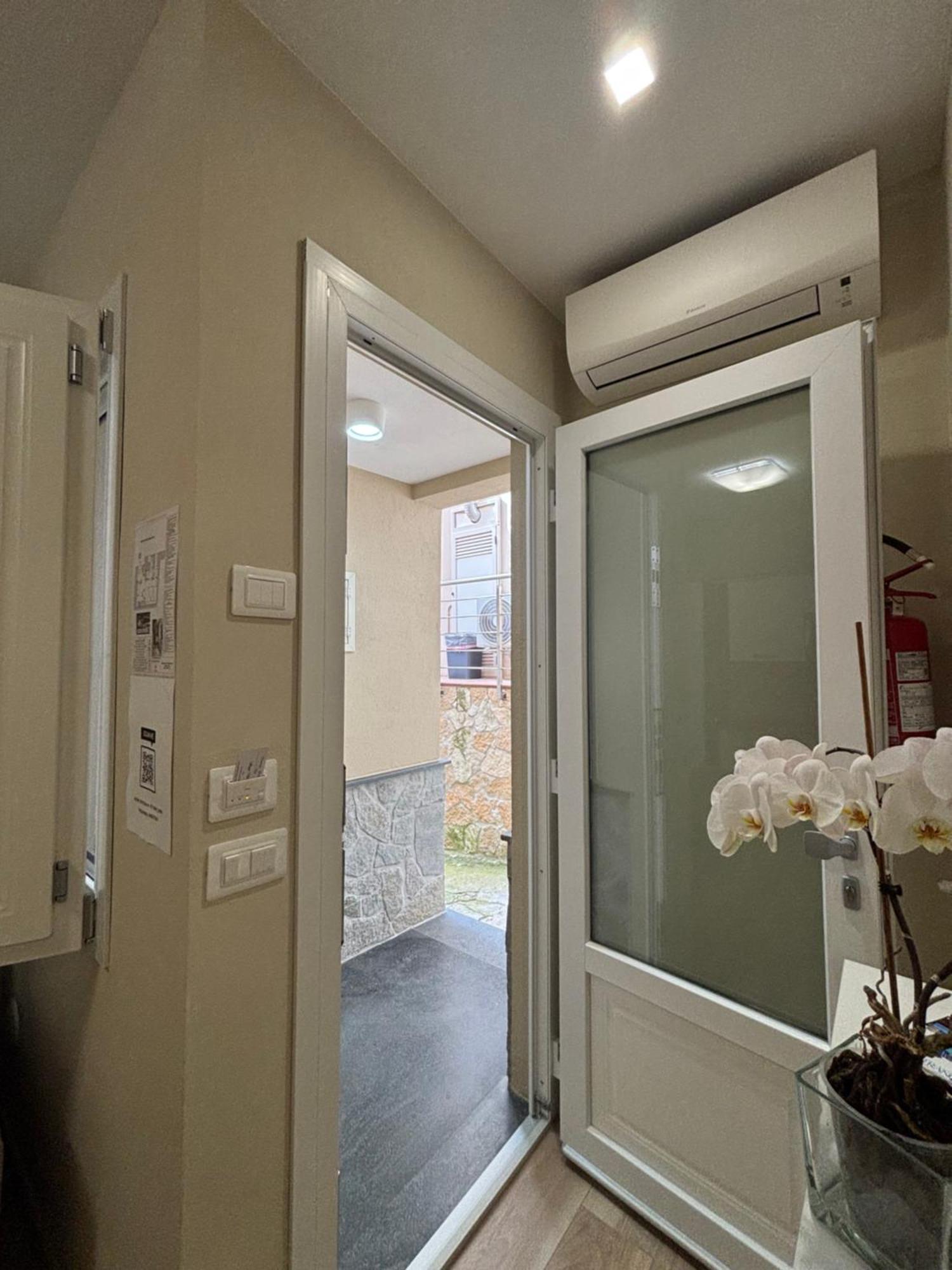 Apartamento Residenza Ferdinando - 40M Dal Mare Pizzo  Exterior foto