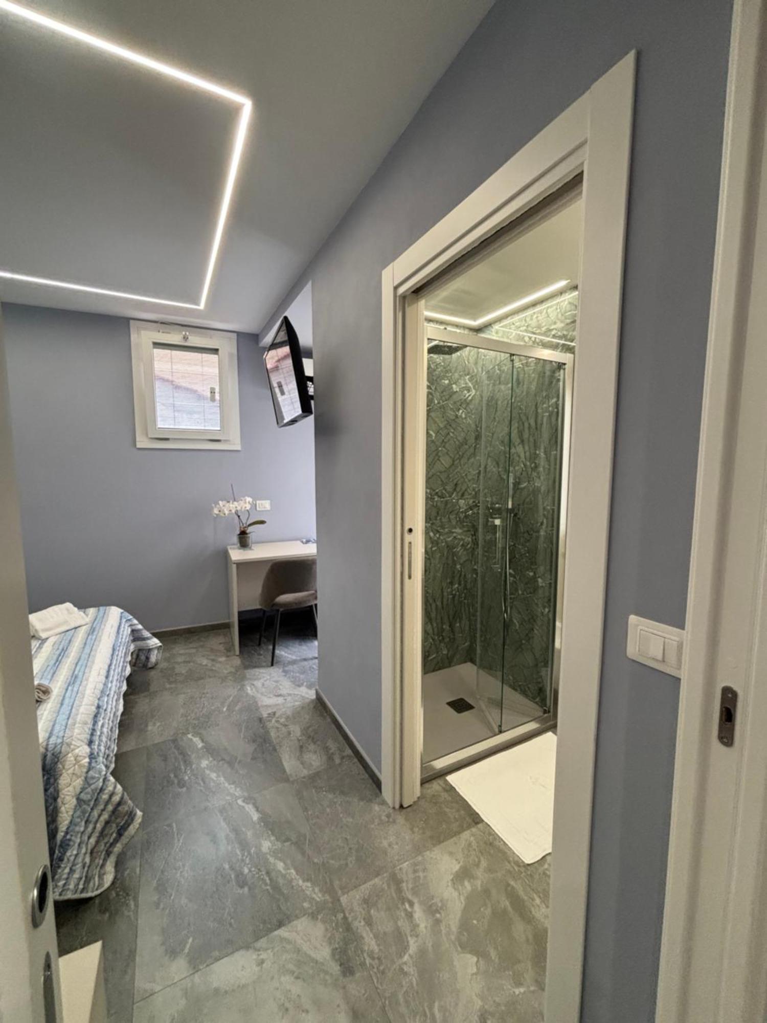 Apartamento Residenza Ferdinando - 40M Dal Mare Pizzo  Exterior foto