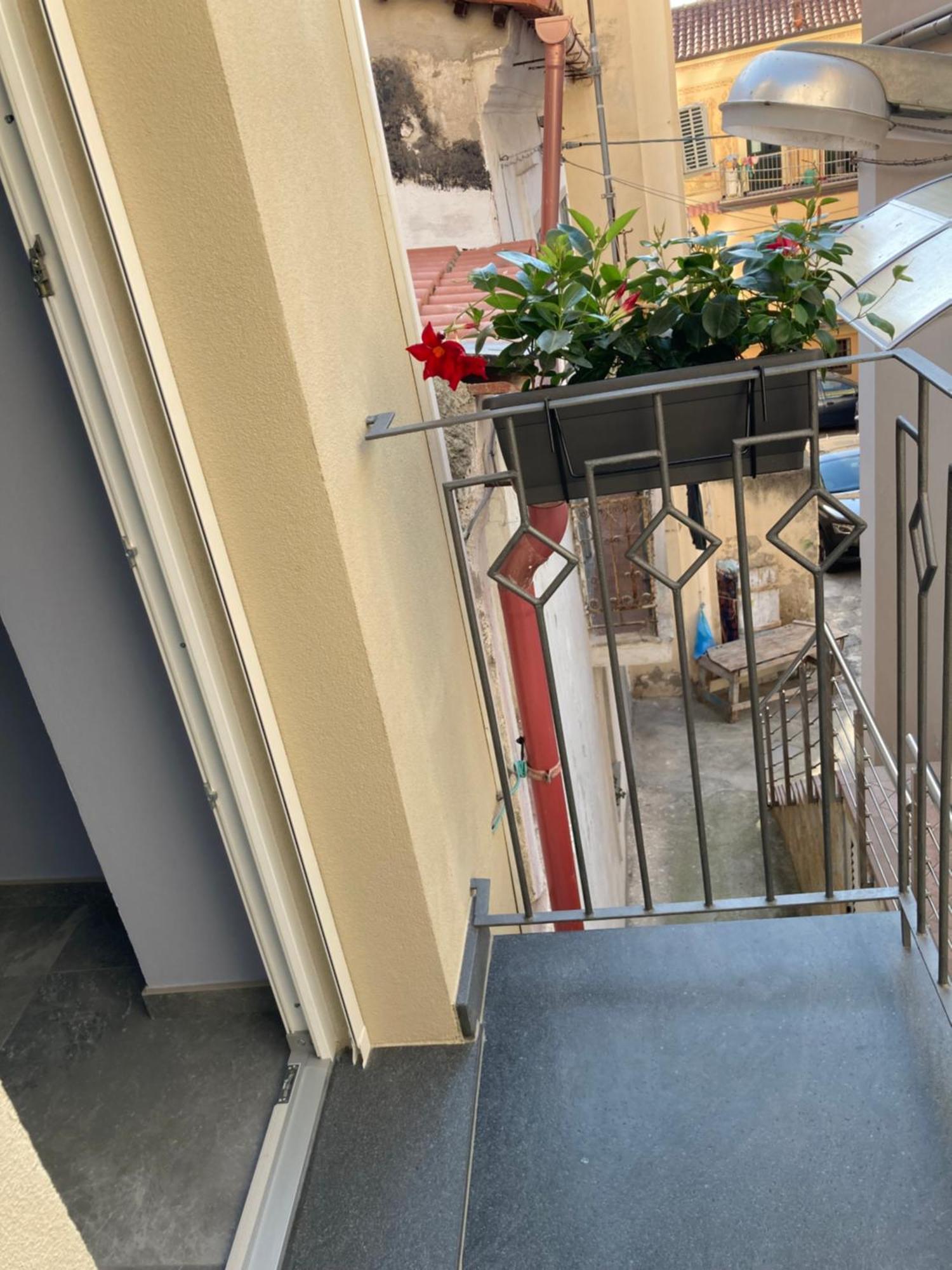 Apartamento Residenza Ferdinando - 40M Dal Mare Pizzo  Exterior foto